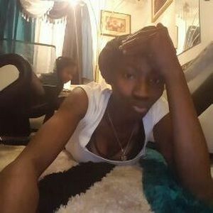 Meet your Posher, Lakeisha